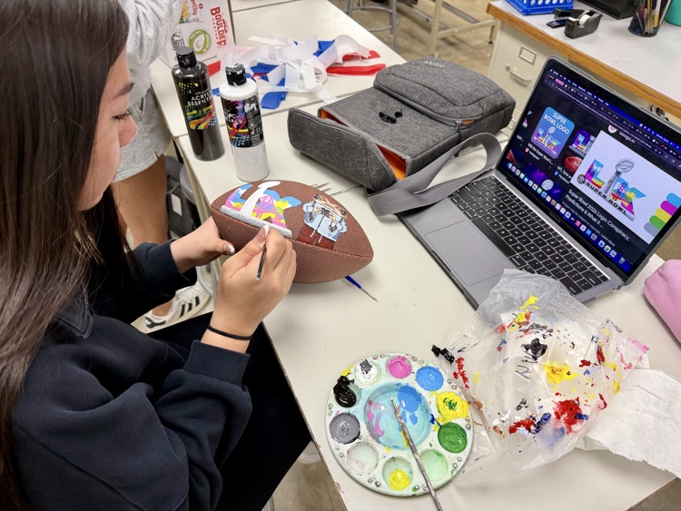 Art IV: Independent Projects #SupportTheArts
