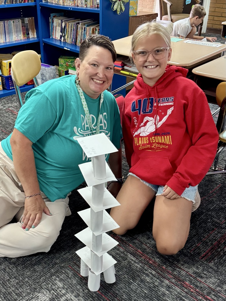 Science stem challenge. Students had to work with partners, writes similarities on notecards, and use those notecards to build the tallest tower. 