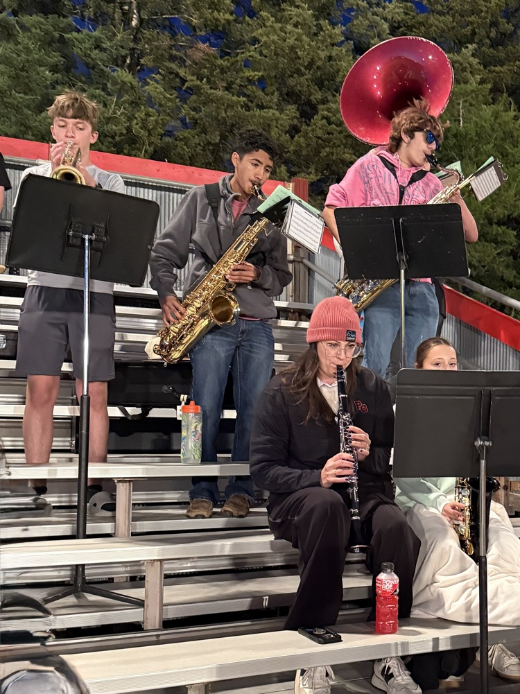 Yes, that’s Principal Sudbeck with her clarinet in the pep band. 🎵 #SupportTheArts