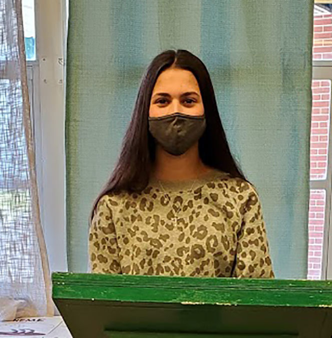 Photo of Elise Lauck