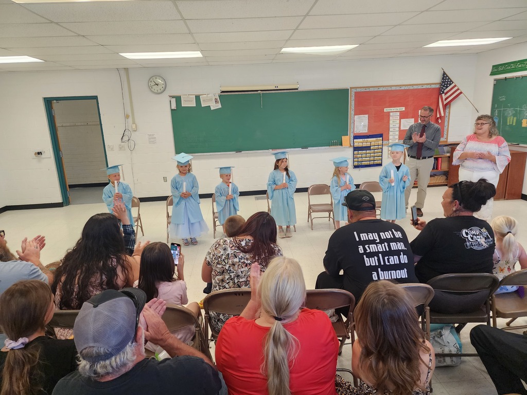 Image of Kindergarten graduates