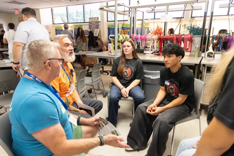 MTHS Society of American Florists visit