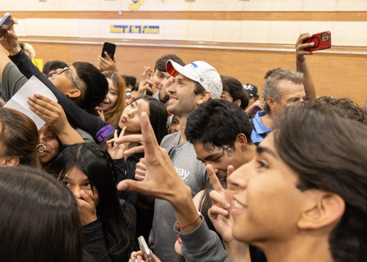 Daniel Suárez assembly