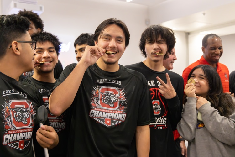 central boys basketball team