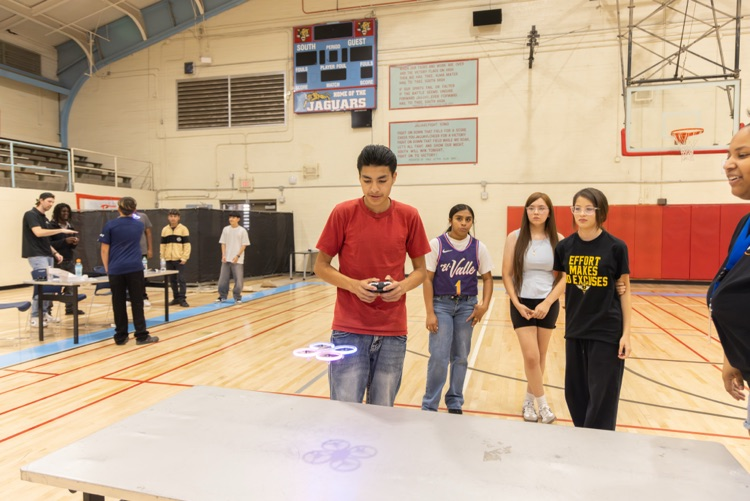 Freshman LAUNCH activities 
