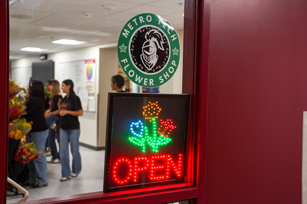 Metro Tech Flower Shop Grand Opening, open sign