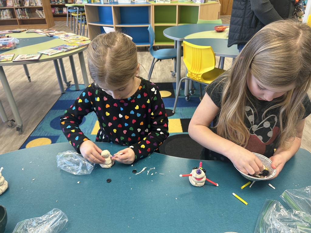 Snowman fun in the library!