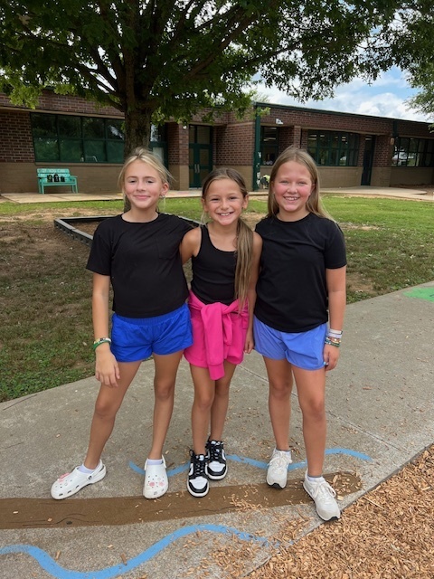 Fourth Grade Recess Fun!