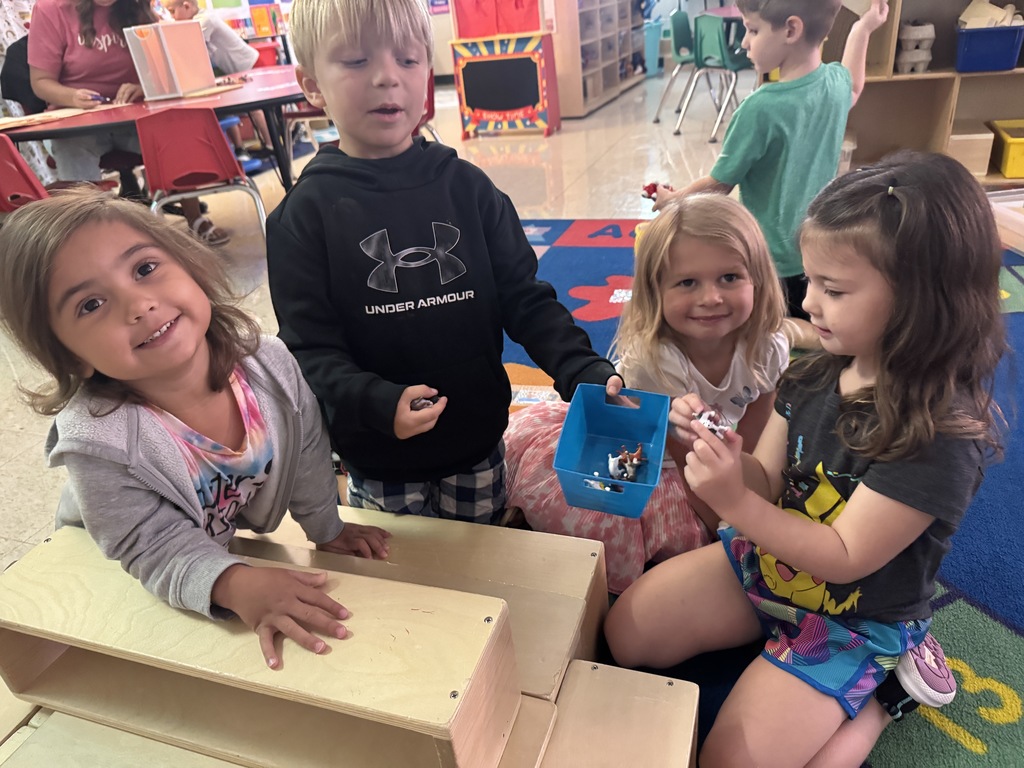 Centers in Mrs. Hamilton's class.
