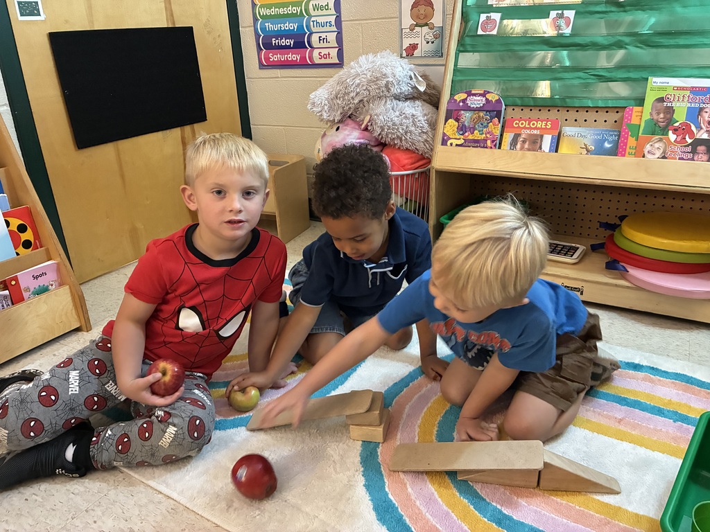 Apples in Mrs. Hamilton's PreK.