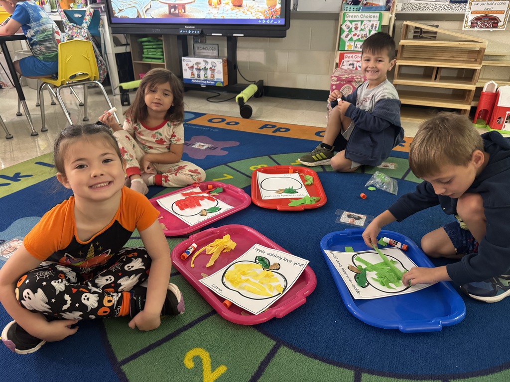 Apples in Mrs. Hamilton's PreK.