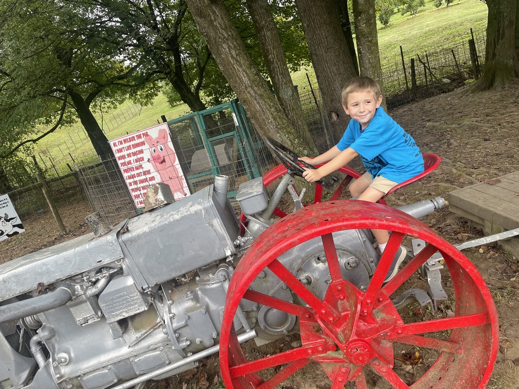 Poag First Grade Field Trip 