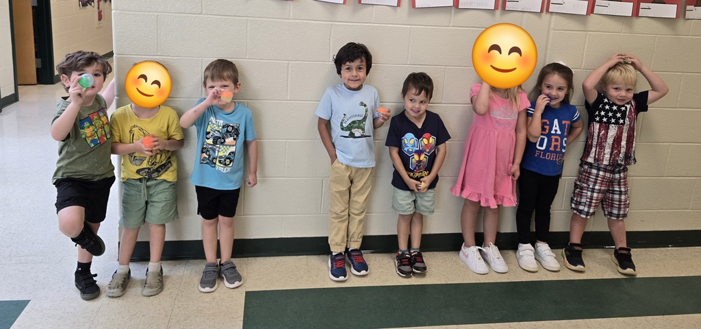 Mrs. Everett's PreK friends earned a trip to the token tower for doing their homework!