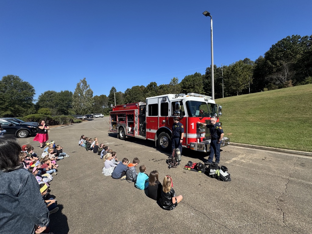 City of Jasper Fire Department visits with kindergarten.