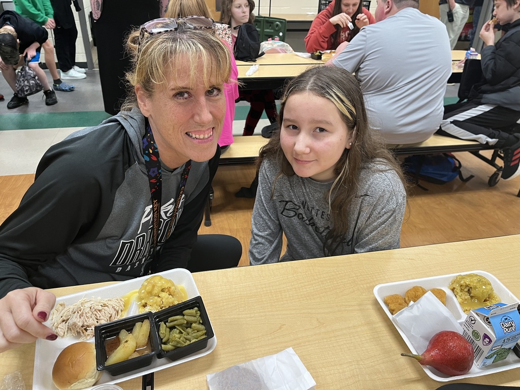 Student and her grandmother (a PJHS Teacher) enjoying Thanksgiving lunch