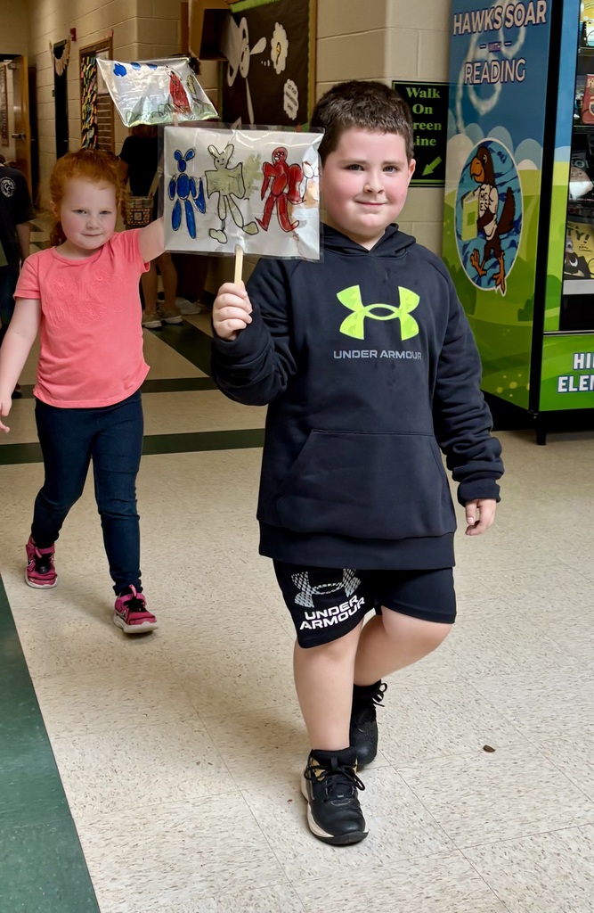 Thanksgiving Balloon Parade with kindergarten.