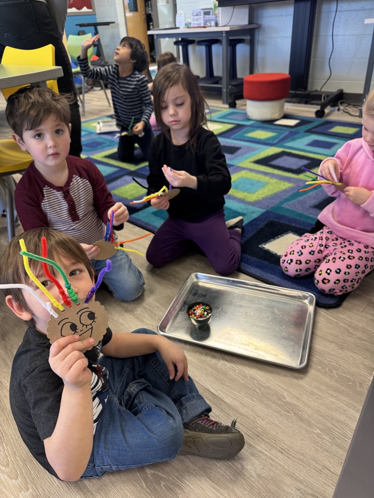 Mrs. Everett's class in the media center.