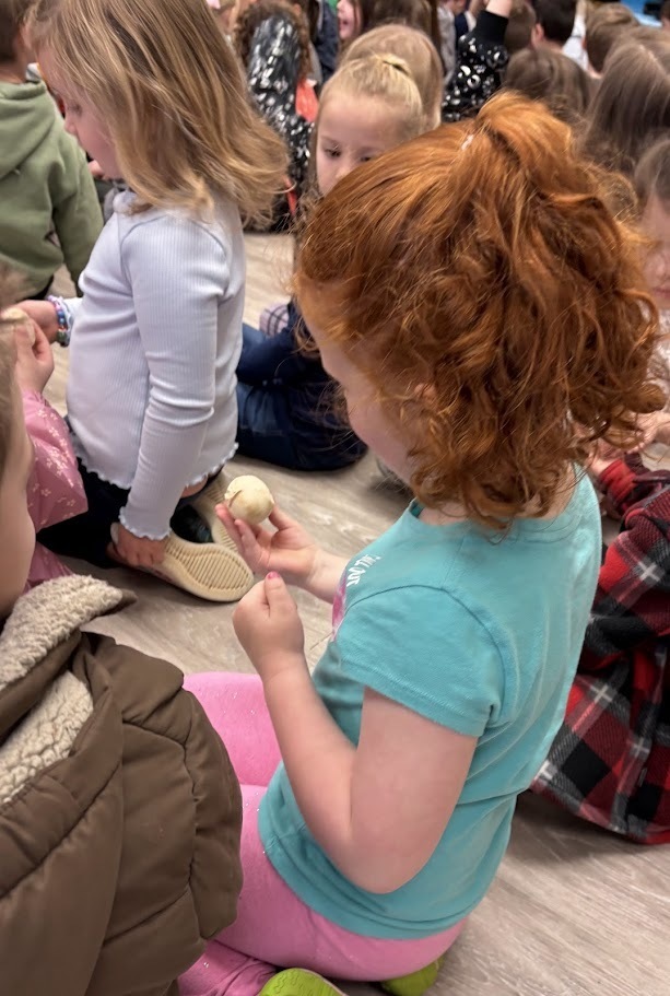Dr. Pryor visits with kindergarten for a dental hygiene presentation.
