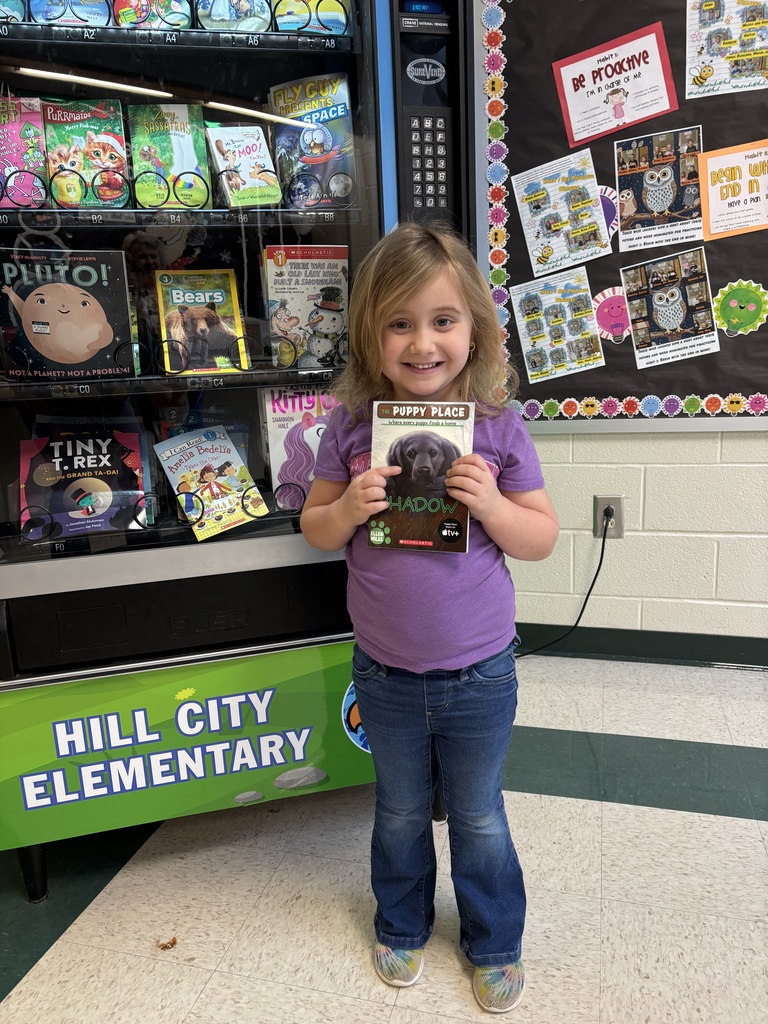 Brooklyn has mastered her kindergarten sight words and earned a new book!