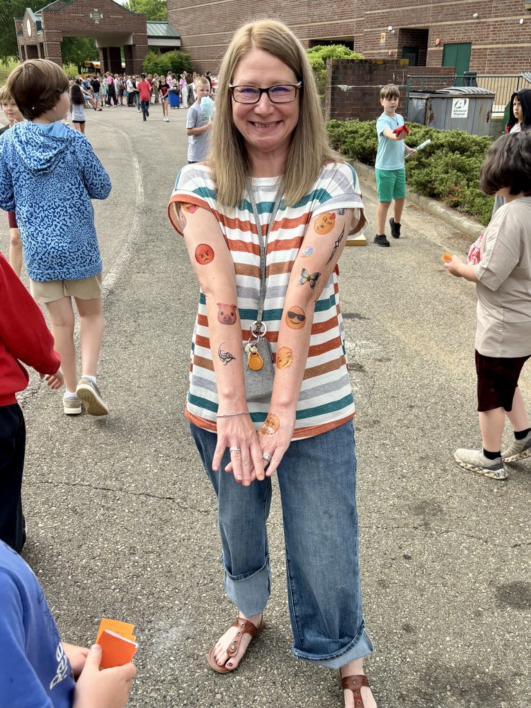 State testing is officially over, and it was time to celebrate our amazing third and fourth graders yesterday and all of their hard work with a good old-fashioned carnival! 