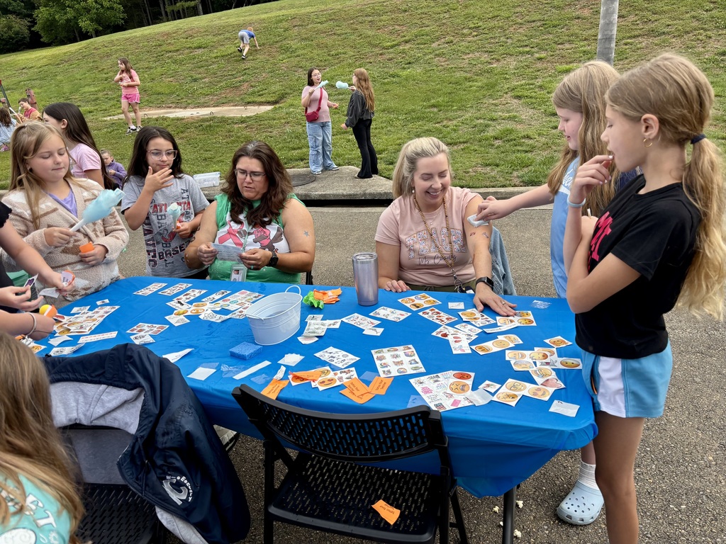 State testing is officially over, and it was time to celebrate our amazing third and fourth graders yesterday and all of their hard work with a good old-fashioned carnival! 