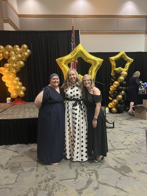 How fortunate we are to have Jennifer Connelly representing Hill City Elementary as our Teacher of the Year!  Tuesday night, PCSD honored all of the Teachers of the Year with a special gala celebration.