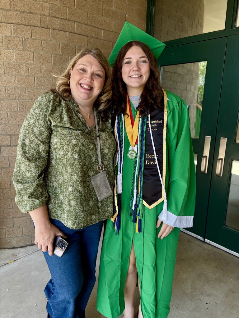 Courtney Davis with daughter, Reese.