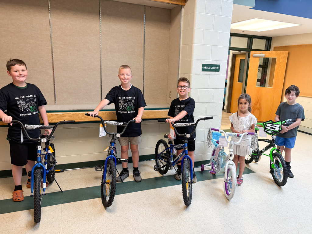 Congratulations to Connor, Hudson, Asher, Winter, and Weslee for achieving perfect attendance during the 2025–2026 school year! 