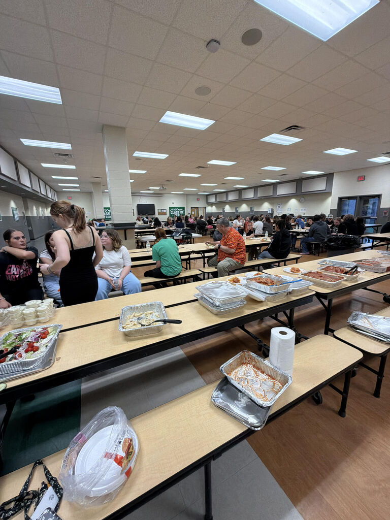 Students eating dinner