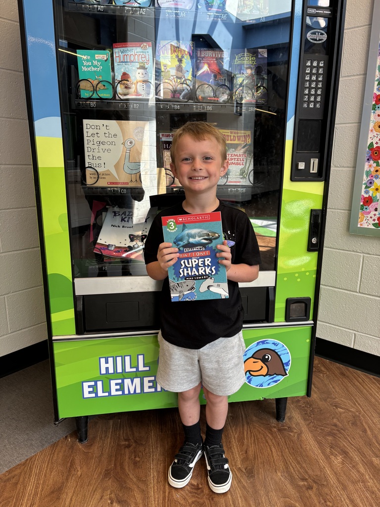 Way to go, Briggs! 🎉 This kindergartner in Mrs. Brownell’s class finished his fluency folder and is showing such a great love for learning! Keep up the amazing work, Briggs, and enjoy your new book!