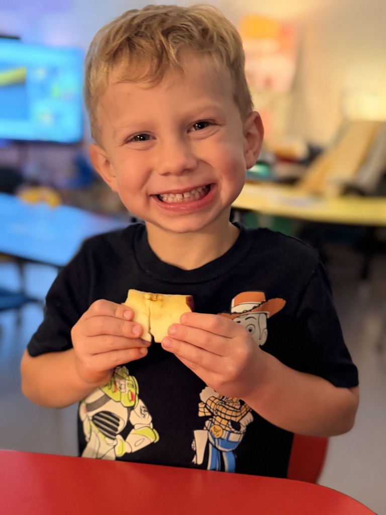 Mrs. Allen’s class put their taste buds to the test! Students sampled three different varieties of apples and created a tally chart to see which one was the class favorite.