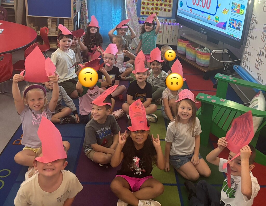 Mrs. Anderson's PreK with their hats.
