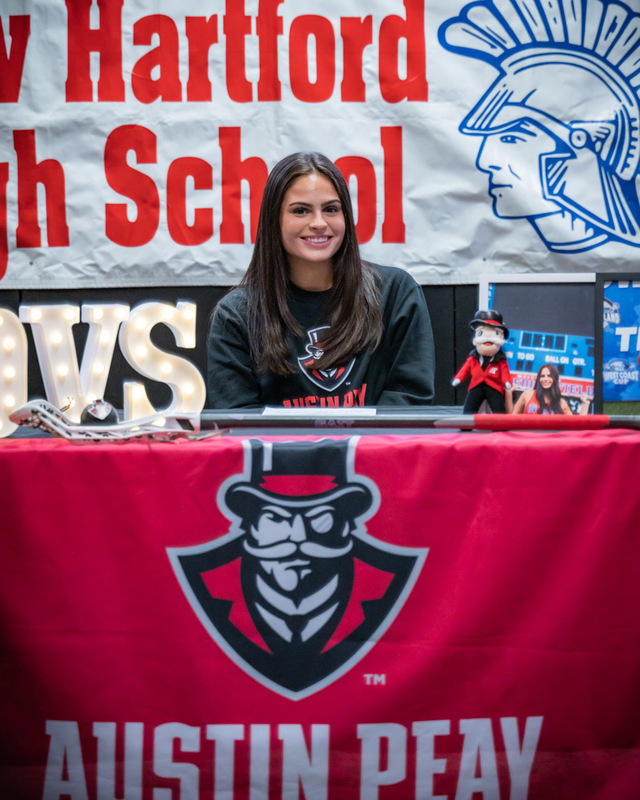 Natalia Viola Austin Peay Div 1 Signing