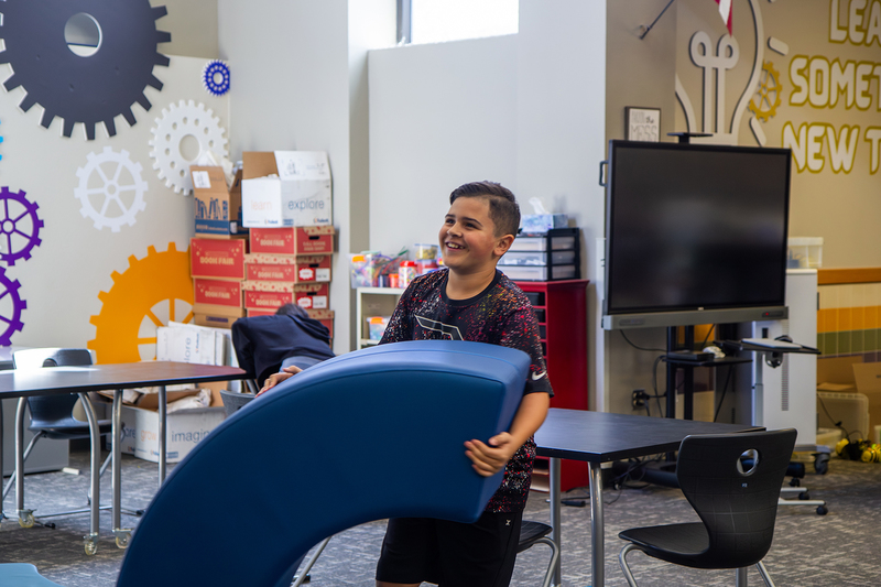 Tadlock Fifth Graders Lend a Helping Hand During Recess Period