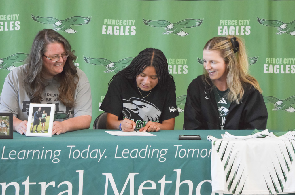 signing