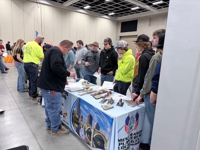 ierz Students at the Construct Tomorrow event