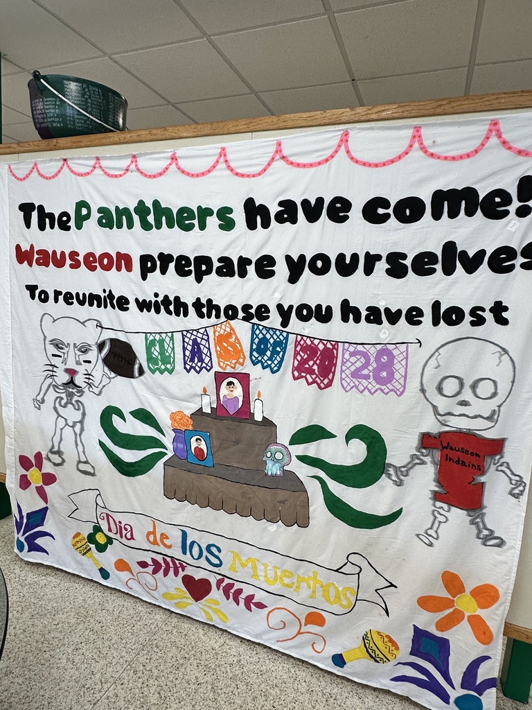 sheets decorated for homecoming