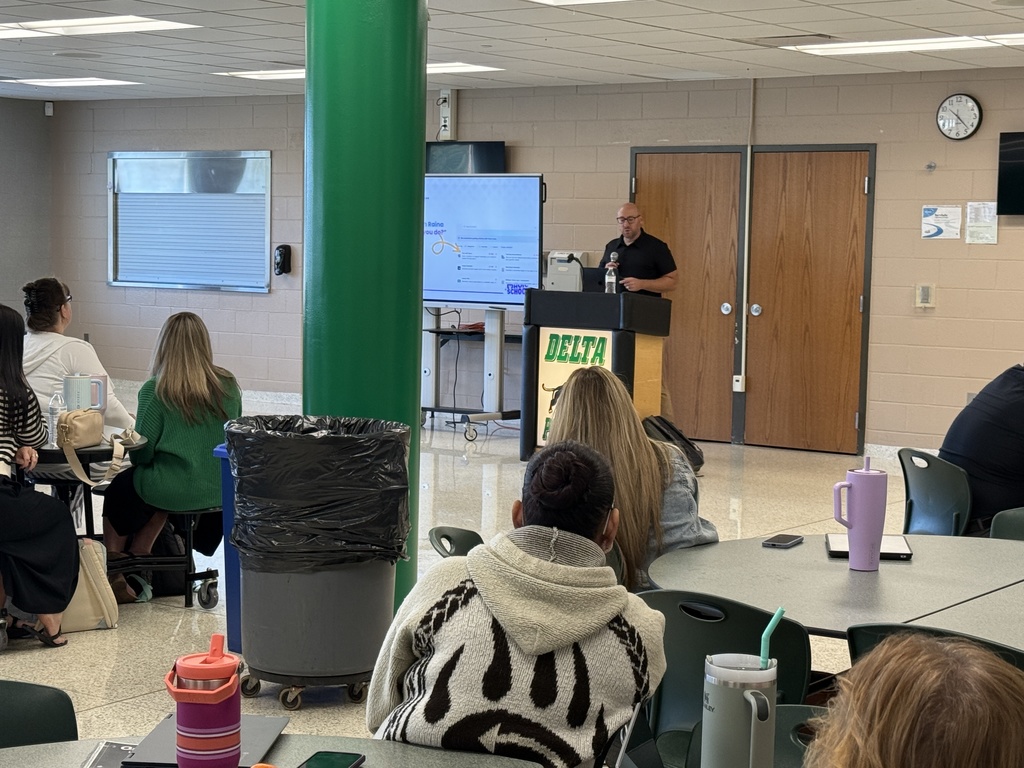 Presenter presenting to staff
