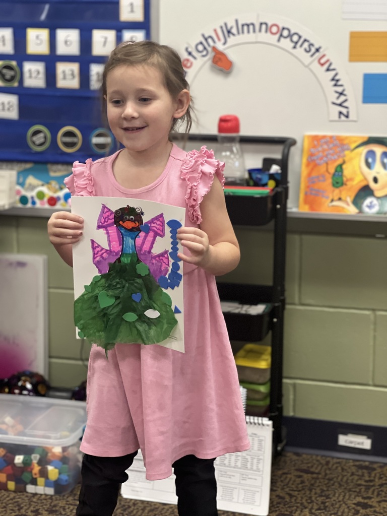 students presenting their projects