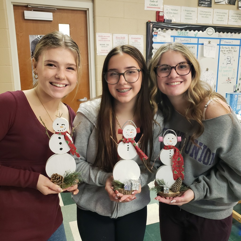 Students working in an Art room
