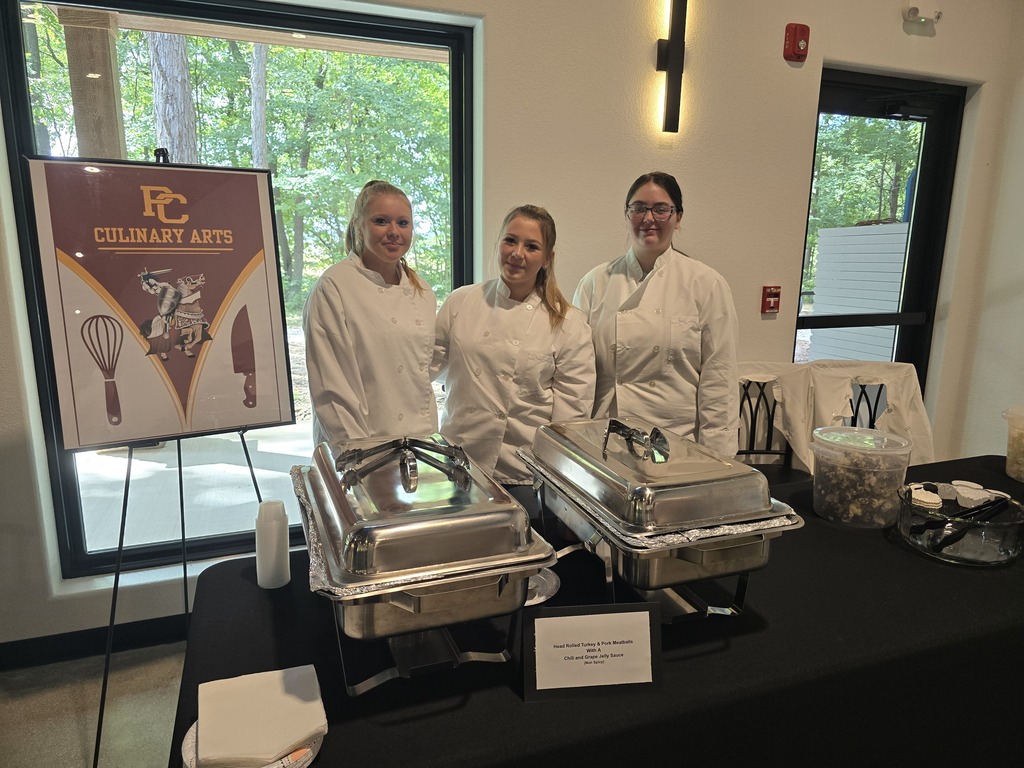 3 Culinary Students