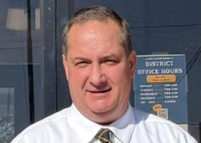 Superintendent Estatico