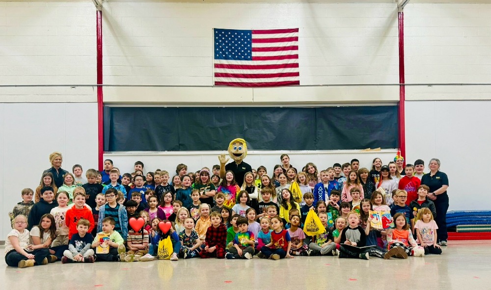 6,000 PRIDE ticket celebration with Hungry Howies