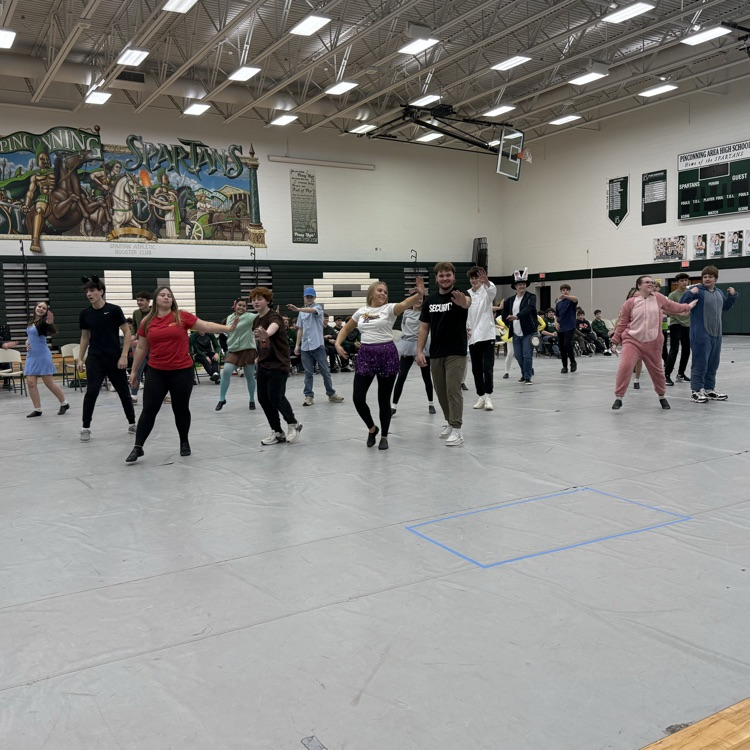 Pom Pom dance with the guys