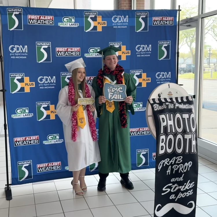 Valedictorian and Salutatorian at Best of the Class
