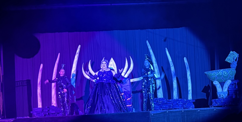 Ursula singing