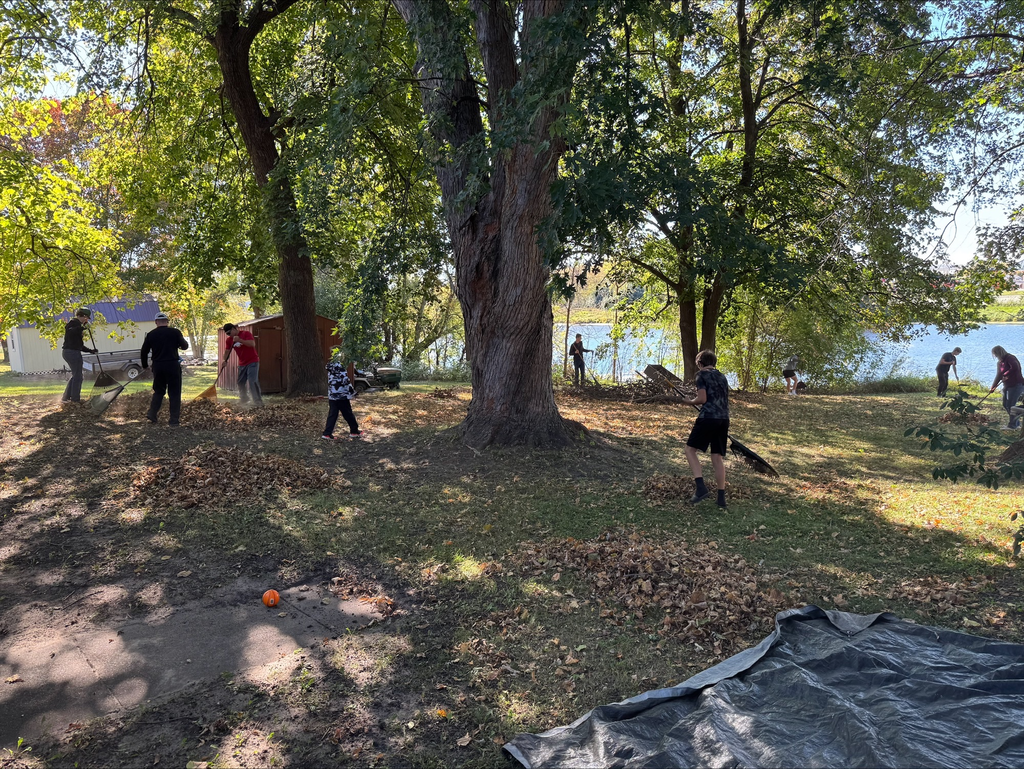 PCHS Student volunteers helped with raking leaves and other yard clean-up projects for a community service project.