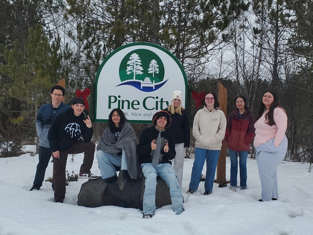 Picture of the 8 class members of College Algebra at PCHS.