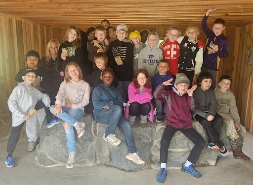Class group picture for 3rd grade field trip in spring 2026