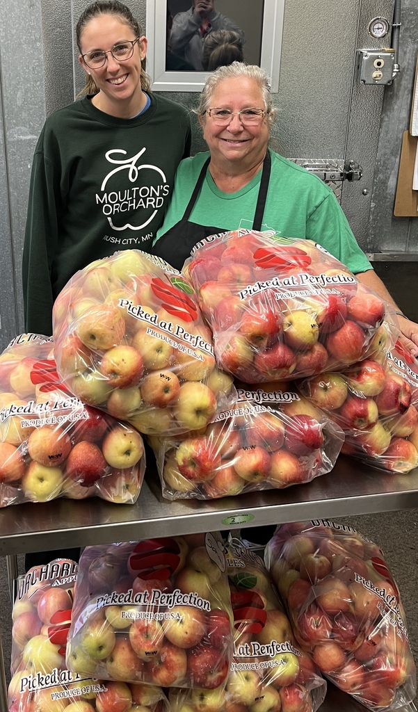 Fresh apple delivery from Moulton's Orchard to the Pine City Schools kitchen